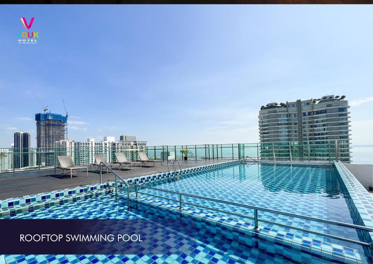 Vouk Hotel Suites, Penang Джорджтаун Экстерьер фото